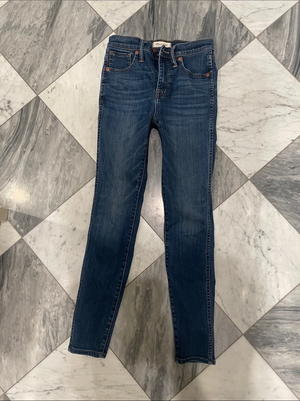 Madewell Dark Wash Skinny Jeans size 25 high waisted